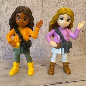Maxi Kinder Surprise Traveller Girl Argentina Dolls (SKU: 74TO) (SKU: 143TO)
